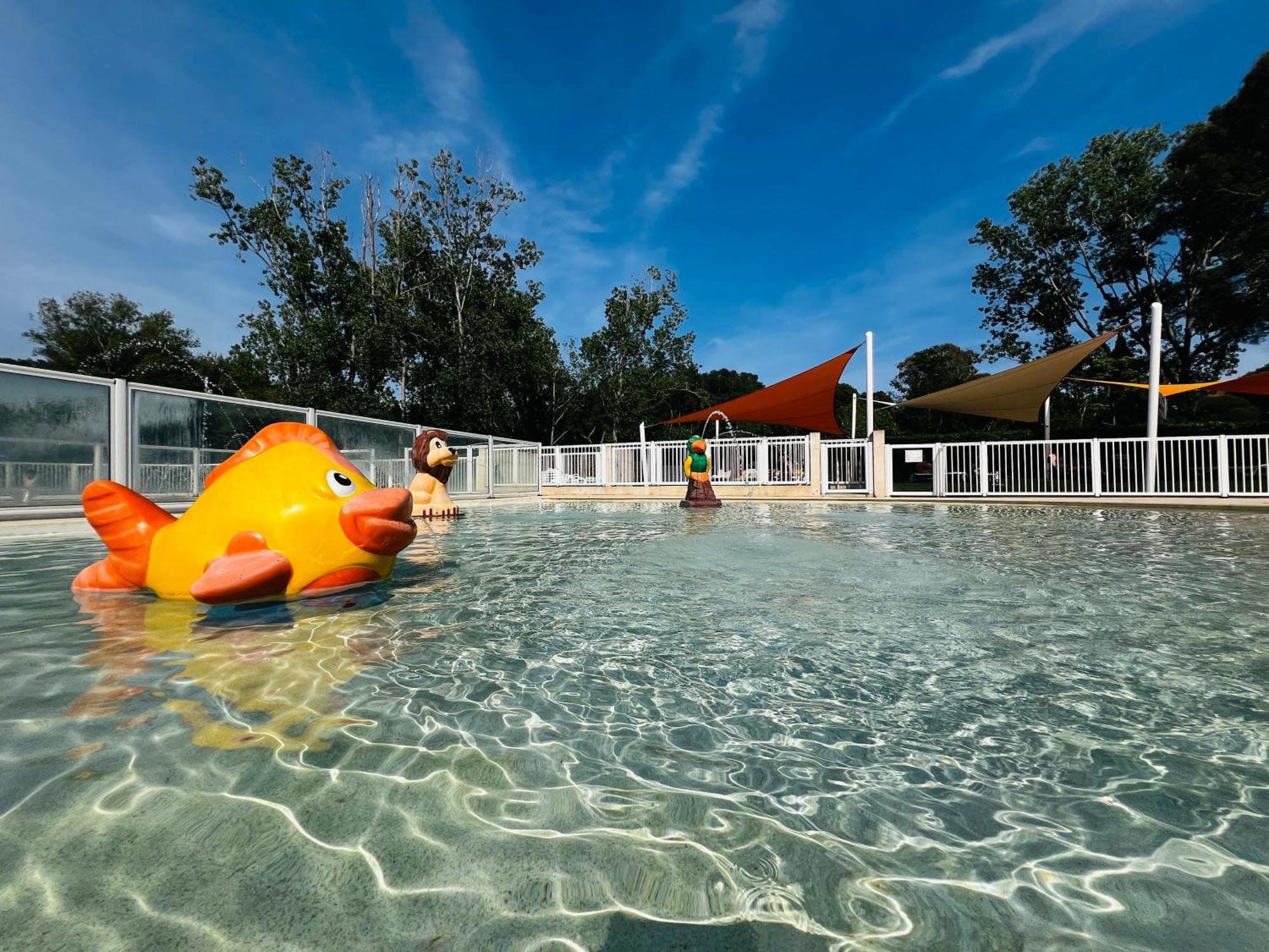 Domaine de La Coudouliere, Vue Mer, Plage, Piscine et Parc Six-Fours-les-Plages Exterior foto